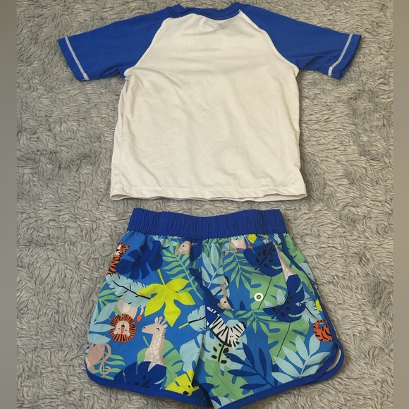 “Be Wild” matching swim top and shorts, Size 18M - Picture 3 of 7
